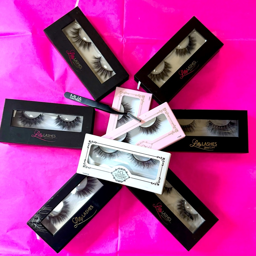 BUNDLE of 9 Lilly lashes
House of Lashes Lash
Tweezers New
